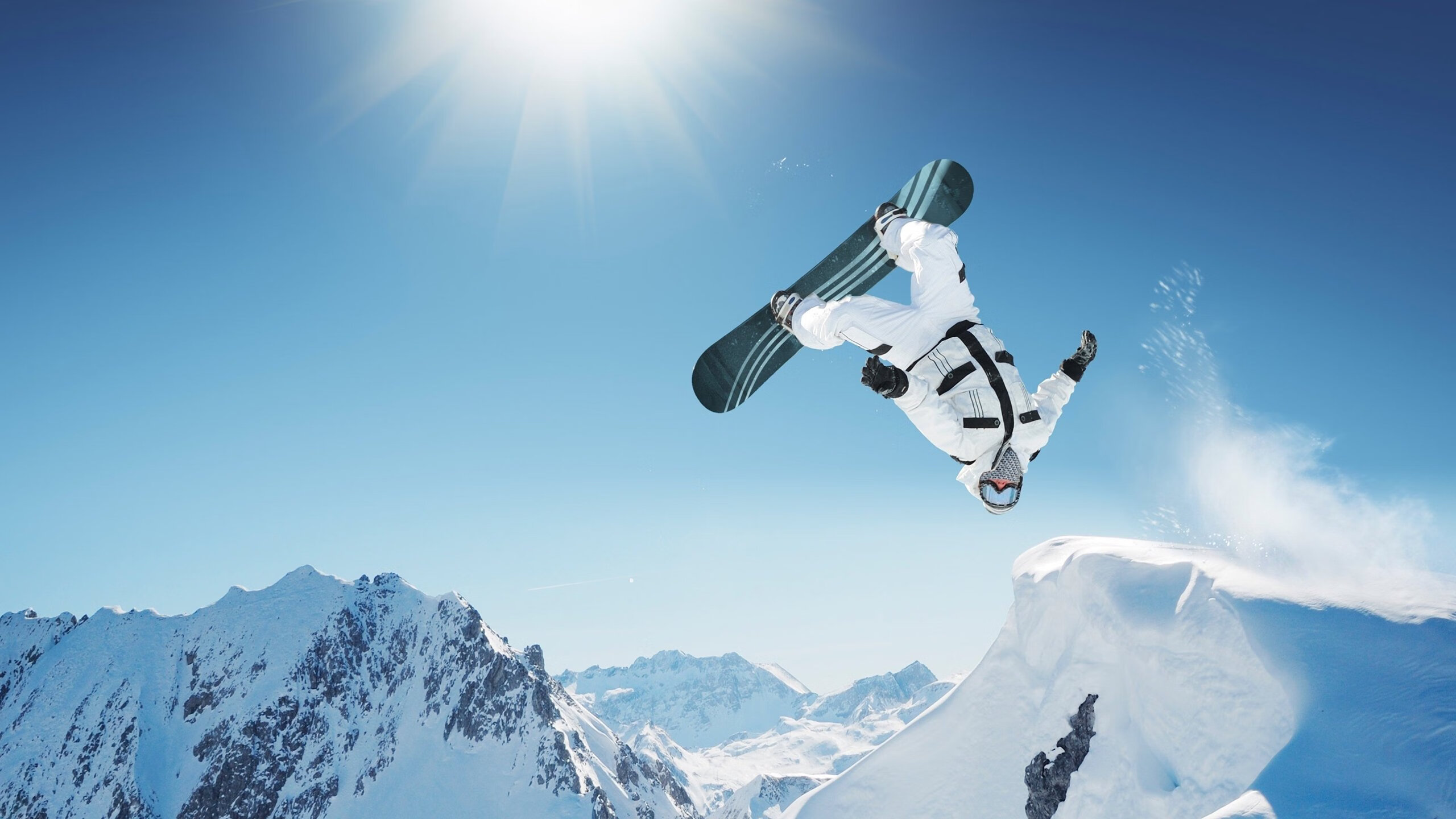 运动员权益保障法律法规不断完善，行业环境逐步优化，运动员权利